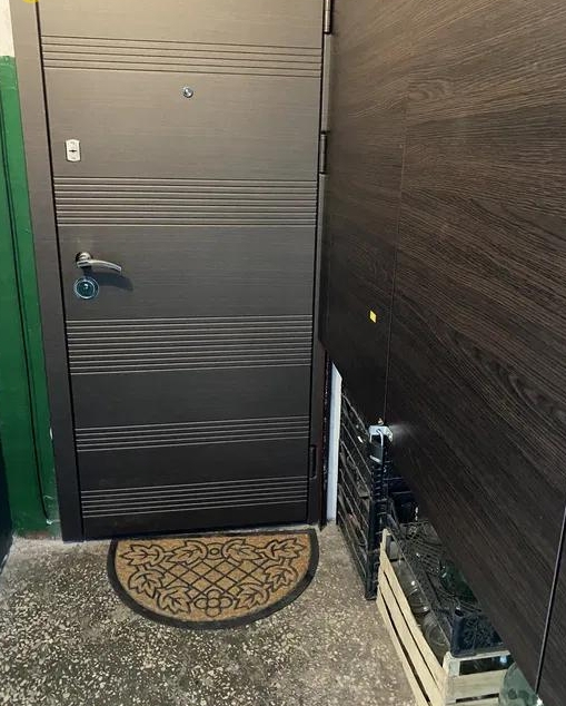 продажа многокомнатной квартиры номер A-173687 в Суворовском районе, фото номер 8